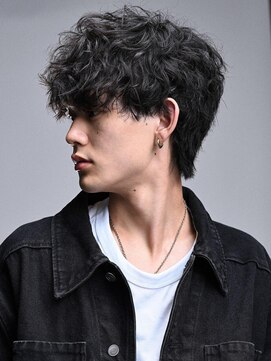 リップス 横浜(LIPPS) 波巻きスペインカール