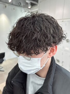 レタッチ バイ フィフス 天神大名(RETOUCH by fifth) 福岡天神ツイストスパイラルパーマフェザーマッシュ波巻きパーマ