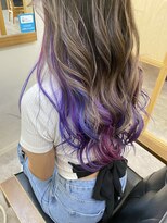 美容師 久保浦 インナーカラフル