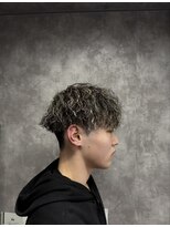 スピン 本八幡(SPIN)&nbsp;MEN’S HAIR/サーフカール/刈り上げセンターパート/本八幡