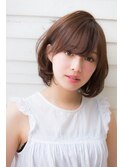 【GARDEN KOMAKI】人気レイヤーボブにツヤツヤベージュカラー