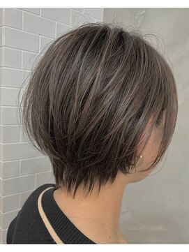 ロアヘアーコーディネート 京都駅前店(LoRE hair coordinate) LoRE☆ショートボブ・シルバーグレージュ