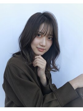 トリッカアヴェダ(tricca AVEDA) ミディアムレイヤー