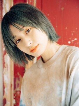 アーク フォーティーファイブ(arc 45°) プッツンハイトーンボブ