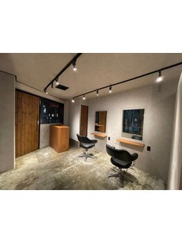 ”L.Chronus”はオーナー1人の完全貸切りプライベートサロン☆周りを気にせずゆっくりと施術を受けられます