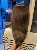 maron beige