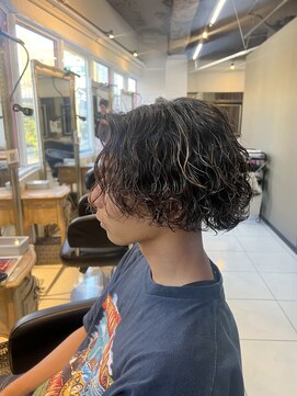 アイズ 海老名(AIZU) 波巻きスパイラルパーマ　波巻きパーマ　スパイラルパーマ