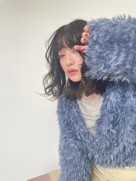 リム(LIM) 鎖骨ミディアム/ゆるふわパーマ