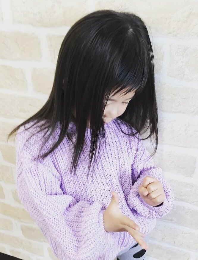 小学生女の子限定　kidsカット(小学6年生まで)　1810円　