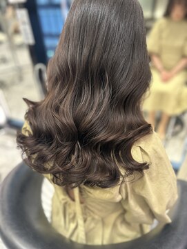 アピッシュ ギンザ(apish ginza) コテ巻きパーマ/韓国風パーマ/伸ばしかけロブパーマ/学割U24