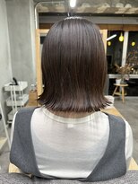 ヴィア(via) 切った髪型が美しいのではなく髪を切ると決めたあなたが美しい
