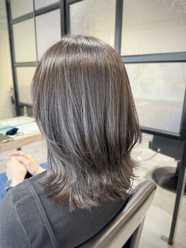 ベルバイリトル(belle by little) オリーブアッシュ