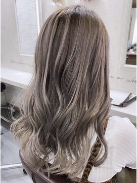 グラムアッシュ(GLAM ASH) エアタッチバレイヤージュ