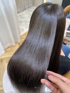 ロンドプランタン 恵比寿(Lond Printemps) 〇ミニウルフ黒染め髪質改善縮毛矯正酸性ストレートレイヤー