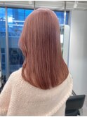 渋谷ブリーチカラータッセルボブ顔周りレイヤー切りっぱなしボブ