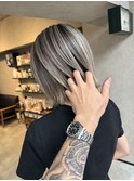 バレイヤージュボブ、切りっぱなしボブハイライト、ケアブリーチ