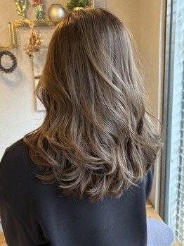 ラベンダー バイ ジュエル 湘南台駅西口店(Lavender by JEWEL)の写真/【HPB AWARD 2025 BEST SALON 注目サロン選出】ベテランStylistだけ在籍×完全マンツーマン♪[湘南台駅0秒]