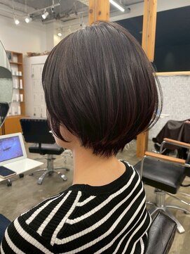 アコロン 武蔵小杉(acoron.) 【武蔵小杉】丸みが美しい大人ショート