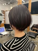 アコロン 武蔵小杉(acoron.) 【武蔵小杉】丸みが美しい大人ショート