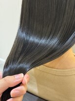 ミモザ(MIMOSA)&nbsp;酸熱トリートメントでまとまりのある艶髪