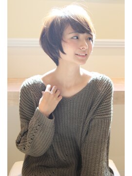 レウナ 外苑前(Reuna) メルトカラー×シンプル小顔ショート