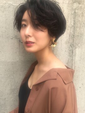 ヘアーアンドメイク フォルス(HAIR&MAKE FORS) 【FORS】西田ゆか　暗髪＊エッヂショート