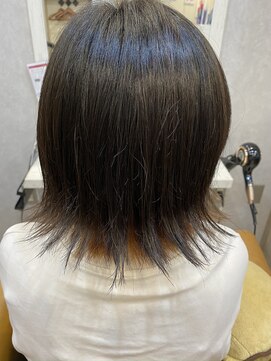 ヘアーサロン キー(Key) 外はねインナー