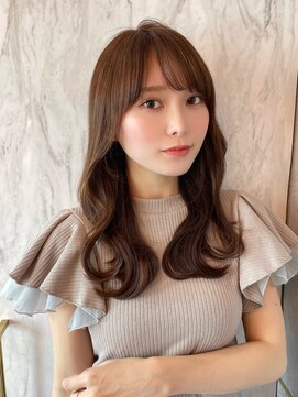 ルームバイシー 新宿(Loom. by Sea) 大人ガーリー×ダークアッシュ[似合わせカット/ミディアム]