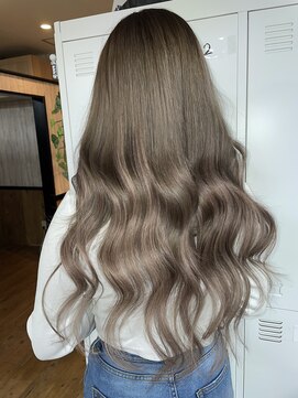 アンク クロス 関内店 艶々グレージュ【アンククロス AOI】