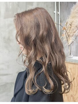 ニイ(nii.) ポイントカラー