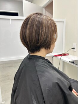 キートス 高知店(kiitos)の写真/【関西大人気サロンが高知に上陸】大人女性の髪色の悩みを解決!丁寧なカウンセリングで一番似合うカラーに*