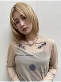 顔まわりレイヤーボブ