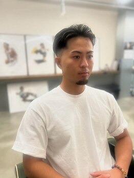 ドム(Dom)の写真/２１時まで営業だからお仕事帰りにも◎メンズ専門店だからこその技術で、ワンランク上のスタイルに！
