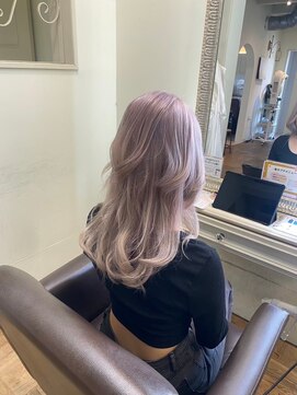 ニュイ 高槻 阪急茨木店(nui) イメチェン/ホワイトブロンド/外ハネボブ/美髪/茨木