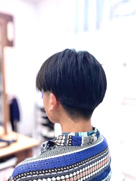 オーワンシーオー(o1co) 【 ツーブロック / センターパート / ハンサムショート  】