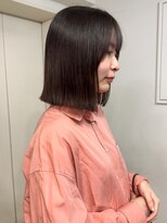 シーン(SCEN)&nbsp;地毛風ストレート/縮毛矯正/ミディアム/顔まわり/前髪/暗髪/仙台