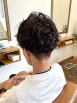 プティ 稲毛(Petit) 刈り上げツーブロック×ウェーブ×ブルーバイオレット【稲毛駅】