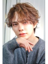 アイトーキョー 横浜(AI TOKYO) フェザーショート×ランダムバング