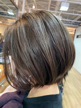 フレア ヘア サロン(FLEAR hair salon)の写真/【堺東駅徒歩3分】イルミナカラーで脱白髪染めカラー。《カット+オーガニックカラー￥7980》が大人気★