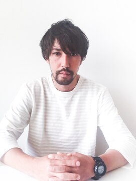 トレパルッキエーレサカイ(tre parrucchiere sakai) 〔-tre-〕マッシュレイヤー