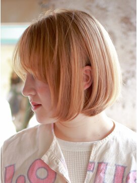 カライング(ing) 【+～ing 】クリーミーボブのサイドスタイル【柳沼くるみ】