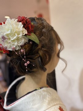 アイビイ(ivy) 振袖に合うヘアセット