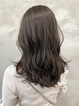 カリン(carin) Carin那覇真嘉比店/小顔/オリーブカラー/セミウェットウェーブ