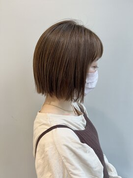 クイントネオリーブ 自由が丘正面口店(quint:neolive) 切りっぱなしボブベージュ