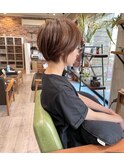 ショートボブ