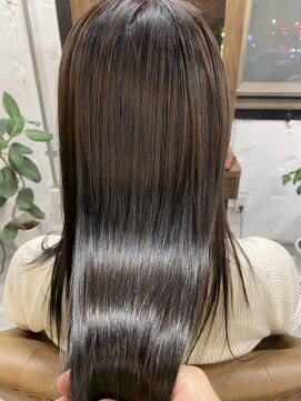 ベレッタ 枚方店(veretta.) 感動ストレートが進化しています！担当　小林/縮毛矯正/ツヤ髪