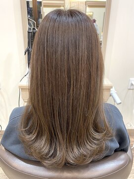 アルターリール(aL ter Rire) 切りっぱなしボブ/エアリーロング/ピンクブラウン/鎌取/中村郁未