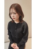 ミディアム レイヤースタイル くびれミディ