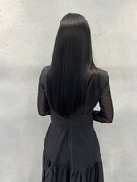 リブロ(LiBro)&nbsp;フェミニンロングネビージュダークアッシュ暗めカラー