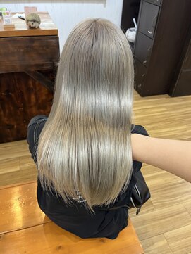 ララ(LALA) 憧れのホワイト系ブランド